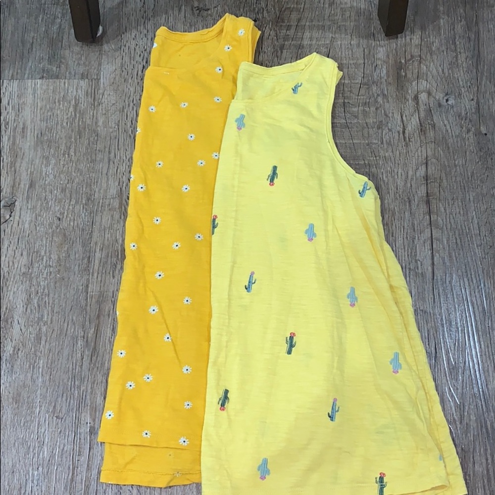 Old Navy tank top bundle